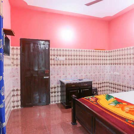 Hotel O Sree Bhadra Tourist Home Коллам Экстерьер фото